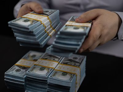 Դոլարն արժեզրկվում է ԱՄՆ-ի և Իրանի միջև հրադադարի մասին լուրերից հետո