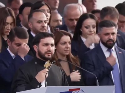 Митинг партии «Сильная Армения» начался с молитвы