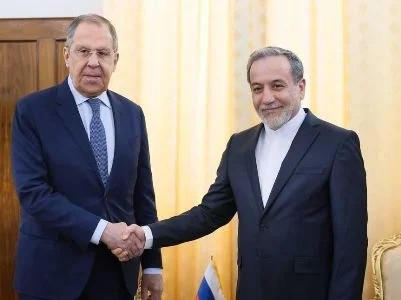 Министры иностранных дел России и Ирана провели переговоры