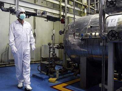 Iran must hand over all its enriched uranium to US, Vance says