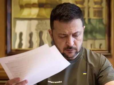 Зеленский подписал закон о продлении военного сбора на три года после войны