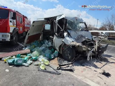 Ժավելի սպիրտով բարձված Ford Transit-ը մխրճվել է ZIL-ի հետնամասի մեջ. Վիրավորին դուրս են բերել հատուկ տեխնիկայով