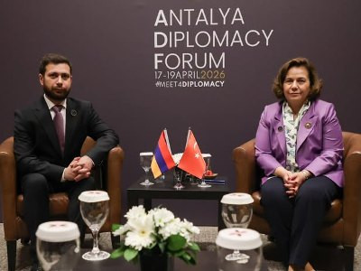 Armenia, Turkey deputy FMs discuss regional developments