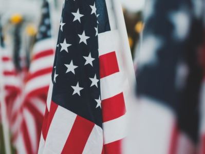 Посольство США в Бейруте призвало граждан покинуть Ливан