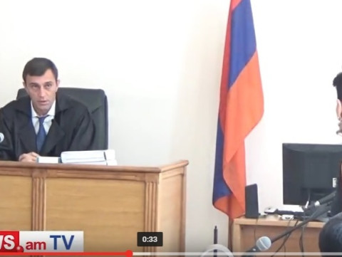 Ինչո ՞ւ եք ճպպցնում, հարգելի պաշտպան. «Զինված խմբի» գործով դատավորը` պաշտպանին