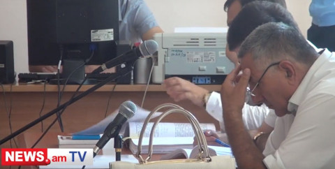 «Զինված խմբի» անդամները տեսագրել են Հովիկ Աբրահամյանի, Լեւոն Տեր-Պետրոսյանի, Սեյրան Օհանյանի հայրական տները