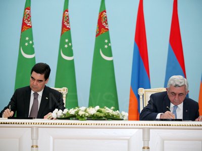 Հայաստանի և Թուրքմենստանի նախագահները շուրջ 1 տասնյակ փաստաթղթեր ստորագրեցին