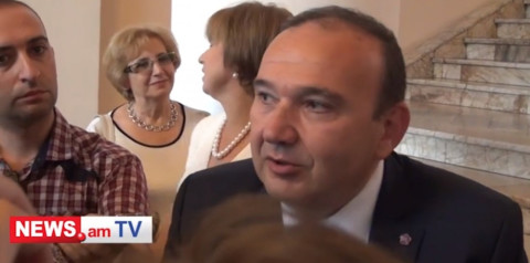 Հիմա ի՞նչ, Հայկ Նահապետի անունն էլ Արմեն դնենք. Լևոն Մկրտչյանը՝ Հրանտ Բագրատյանին