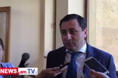 ԵՏՄ-ից դուրս գալու վերաբերյալ «Ելքի» ներկայացրած փաստարկները հիմնավորված չեն. Ֆարմանյան