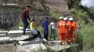 Չինաստանում կոյուղուց հանել են 150 կիլոգրամանոց խոզի