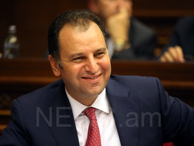 Վիգեն Սարգսյանը՝ ԶՈՒ-ում վերանշանակումների, Ադրբեջանին դրոնների մատակարարման եւ այլնի մասին