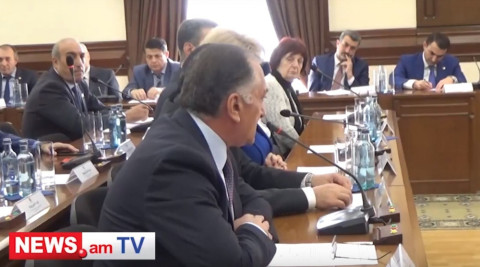 Այստեղի փլեյբեյությունը պետք չէ. փոխքաղաքապետը բարկացավ «Երկիր Ծիրանիի» անդամների վրա