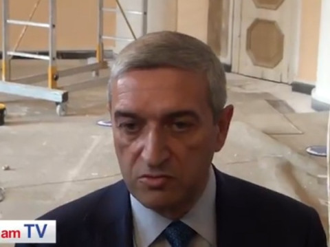 Ինչու պետք է արգելվեն աջակողմյան ղեկով մեքենաները. նախարարի ուշագրավ «խոստովանությունը»
