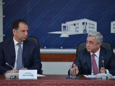 Լուծելու ենք զոհված զինծառայողների անօթեւան ընտանիքների բնակարանային հարցը. նախագահ