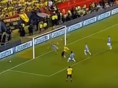Fantastic save during Copa Libertadores