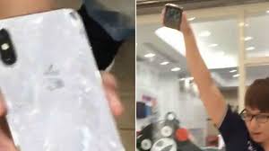 Տղամարդը փորձել է հասկանալ iPhone X-ի դիմացկունության աստիճանն ու հիասթափվել է