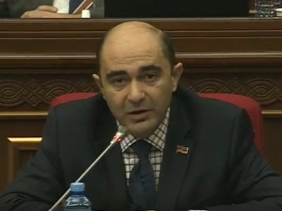 Կարագն էնքան է թանկացել, որ մարդիկ կարագ են բանկ դնում. Էդմոն Մարուքյան