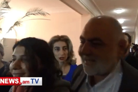 Ինքը ձեթ ծախող ա, կարագ ծախող չի. Սեյրան Սարոյանը՝ Սամվել Ալեքսանյանի մասին