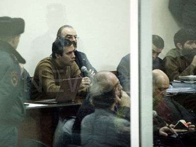 «Դուք ռեժիմի գործիք եք». դատարանը Վարուժան Ավետիսյանին հեռացրեց նիստերի դահլիճից