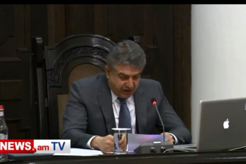 «Աշխարհում նման բան չկա». վարչապետը դժգոհեց կառուցվող հիվանդանոցներից