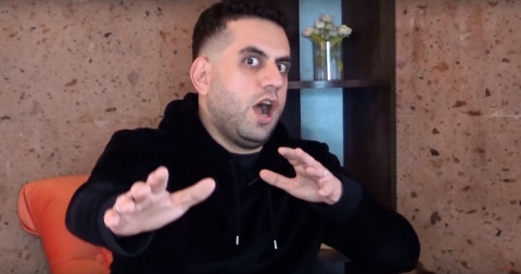 Fan Attack. Ժակ VS երկրպագուներ