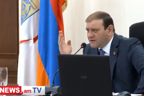 Փորձում եք փնովել մեր աշխատանքը. Տարոն Մարգարյանը՝ «Ելք»–ի անդամին
