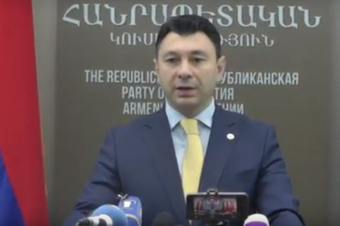 Շարմազանովը՝ Փաշինյանի նախաձեռնած ցույցերի եւ ոստիկանների գործողությունների մասին