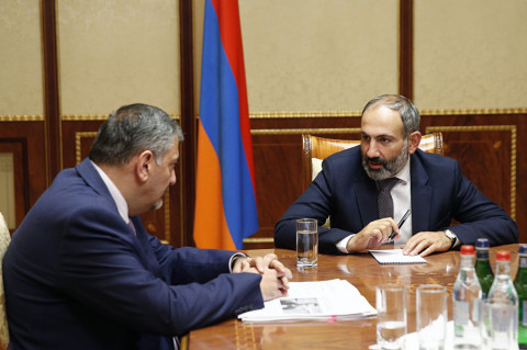 Փաշինյանն ընդունել է փոխվարչապետի պաշտոնակատար Վաչե Գաբրիելյանին