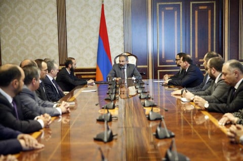Նիկոլ Փաշինյանը խորհրդակցություն է անցկացրել նորանշանակ նախարարների հետ