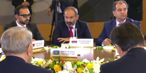 Պուտինը ԵՏՄ բարձրագույն խորհրդի նիստին ողջունել եւ շնորհավորել է Նիկոլ Փաշինյանին