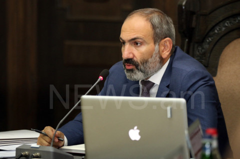 «Ծառայողական մեքենաների գերկուտակում կա». Փաշինյանը հանձնարարեց զբաղվել այս հարցով