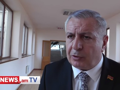 Առաջին անգամ եմ լսում, ենթադրում եմ՝ դրա մասին չգիտի նաեւ որեւէ զինվոր. Սերգեյ Բագրատյանը՝ 1-16 «թեժ գծի» մասին