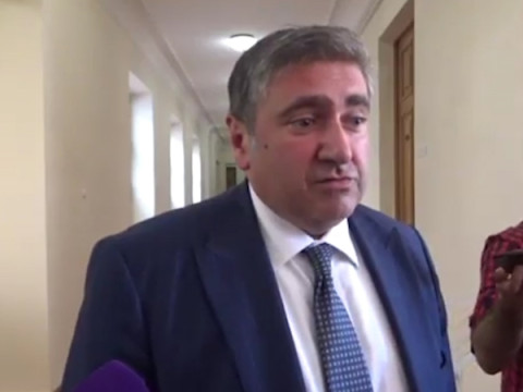 Գյուղվարկերով մարդիկ խոպանի տոմս են գնել, բանակի քեֆ, հարսանիք արել. գյուղնախարար