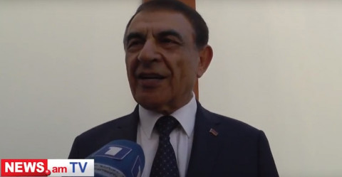 Արա Բաբլոյանը՝ Էլթոն Ջոնի եւ Starkey ընկերության բարեգործական ծրագրի մասին