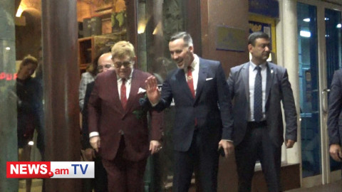 Նիկոլ Փաշինյանն ու Արմեն Սարգսյանն ընթրել են Էլթոն Ջոնի հետ ու «զրուցել դեսից-դենից»