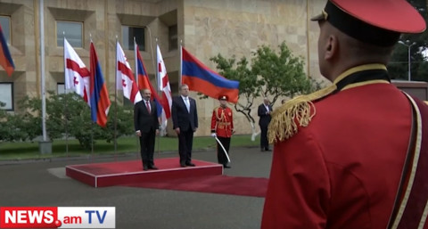 Եկել եմ Վրաստան ամենաջերմ զգացումներով. Նիկոլ Փաշինյանի եւ Գեորգի Մարգվելաշվիլիի հանդիպումը