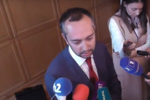 Օլիմպիադաներում է հաղթել. Էդուարդ Աղաջանյանը՝ իր 21-ամյա օգնականի նշանակման մասին