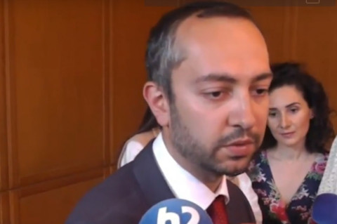 Վարչության պետերին շաբաթական 300 լիտր բենզին է տրամադրվել. Աղաջանյանը կդիմի՞ ԱԱԾ