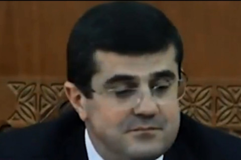 Արցախի պետնախարար Արայիկ Հարությունյանը պարզաբանում է՝ ինչու է հրաժարական տվել