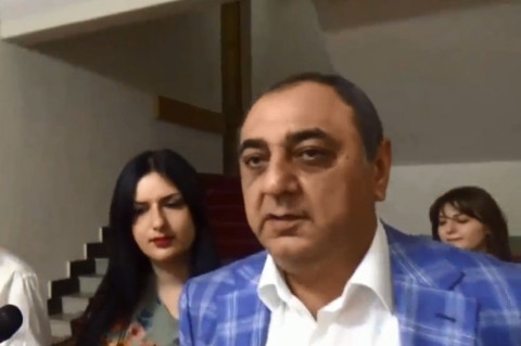 ՀՀԿ-ից դուրս չեմ գալիս, ի՞նչն ա խնդիրը. Արկադի Համբարձումյան