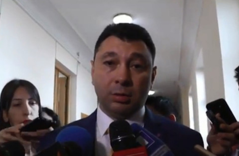 Կառավարությանը գոտկատեղից ներքեւ հարվածներ չենք տալու. Շարմազանով