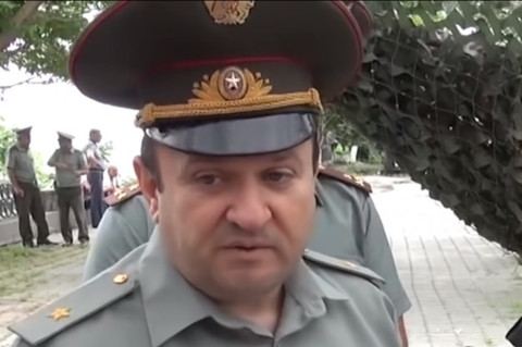 Եթե տնից բան չուղարկեն, բանակի հատկացրածն ամբողջովին բավարար է. Նորայր Յոլչյան
