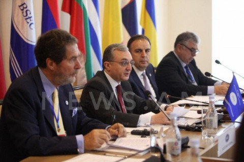 Զոհրաբ Մնացականյանի ելույթը ՍԾՏՀԿ պետությունների ԱԳ նախարարների երեւանյան հանդիպմանը