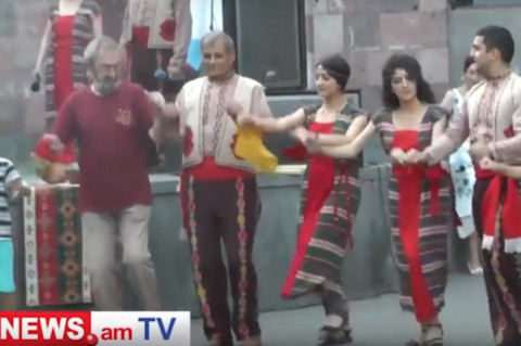 Նախատոնական երթ՝ Վարդավառին ընդառաջ