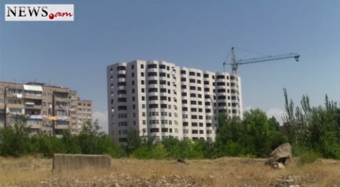 «Տոնուս» ՍՊԸ-ից խաբված բնակարանատերերը սպառնում են հացադուլ սկսել