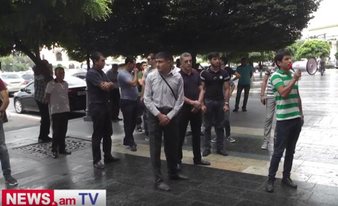 Քառօրյա պատերազմի մասնակիցների բողոքի ակցիան Կառավարության մոտ