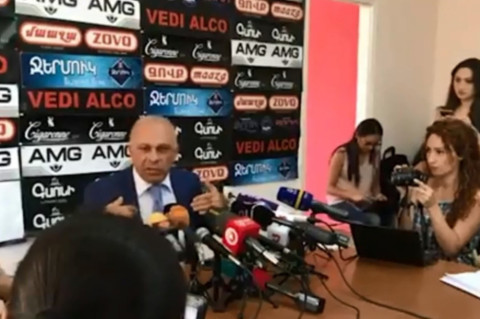 Սերժ Սարգսյանն էն նախագահը չէր, որ ոստիկանապետի ասելով մարզպետ հաներ. Ալիկ Սարգսյան