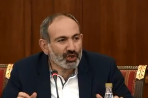 «Երեխաներին պետք է սովորեցնել, որ պատերի տակ պպզելը պատվաբեր չէ». վարչապետ