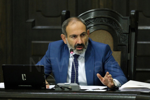 Սա այն խնդիրը չէ, որ այդքան բարդացնեք. Փաշինյանը նկատողություն արեց Զեյնալյանին