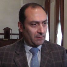 Արտակ Զեյնալյանը՝ Մանվել Գրիգորյանի եւ «Հասմիկ» ճամբարում երեխաների լուսանկարների հրապարակման մասին